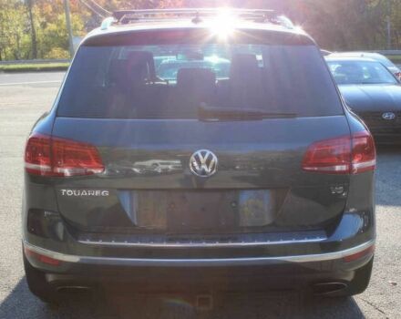 Сірий Фольксваген Туарег, об'ємом двигуна 3.6 л та пробігом 79 тис. км за 3600 $, фото 6 на Automoto.ua