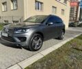 Фольксваген Туарег 2016 в Хмельницком на Automoto.ua Серый Фольксваген Туарег, объемом двигателя 2.97 л и пробегом 278 тыс. км за 30500 $, фото 8 на Automoto.ua