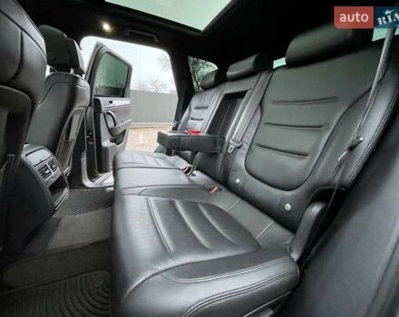 Серый Фольксваген Туарег, объемом двигателя 3.6 л и пробегом 134 тыс. км за 18999 $, фото 33 на Automoto.ua