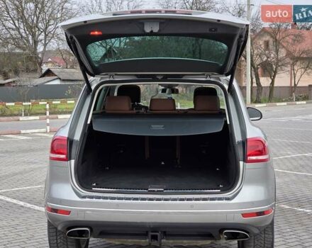 Серый Фольксваген Туарег, объемом двигателя 0 л и пробегом 265 тыс. км за 24900 $, фото 16 на Automoto.ua