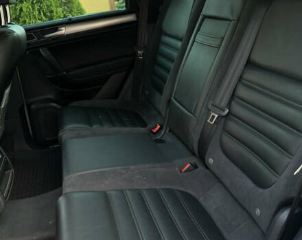 Серый Фольксваген Туарег, объемом двигателя 3 л и пробегом 149 тыс. км за 36000 $, фото 31 на Automoto.ua