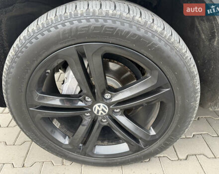 Серый Фольксваген Туарег, объемом двигателя 3.6 л и пробегом 240 тыс. км за 17700 $, фото 35 на Automoto.ua