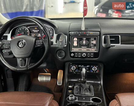 Сірий Фольксваген Туарег, об'ємом двигуна 3.6 л та пробігом 240 тис. км за 17800 $, фото 17 на Automoto.ua