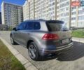 Фольксваген Туарег 2016 в Хмельницком на Automoto.ua Серый Фольксваген Туарег, объемом двигателя 2.97 л и пробегом 278 тыс. км за 30500 $, фото 24 на Automoto.ua
