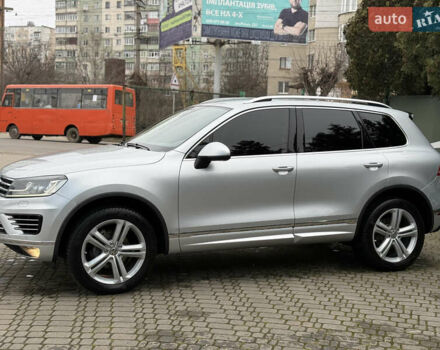 Сірий Фольксваген Туарег, об'ємом двигуна 3 л та пробігом 235 тис. км за 27500 $, фото 15 на Automoto.ua