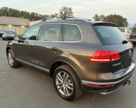Серый Фольксваген Туарег, объемом двигателя 3 л и пробегом 77 тыс. км за 13600 $, фото 5 на Automoto.ua