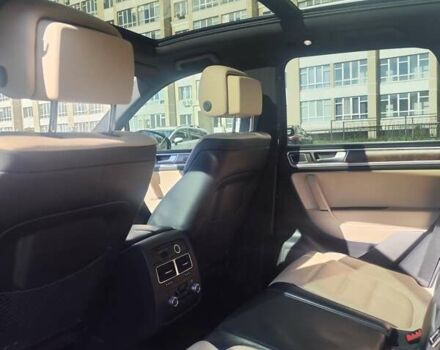 Фольксваген Туарег 2016 в Хмельницком на Automoto.ua Серый Фольксваген Туарег, объемом двигателя 2.97 л и пробегом 278 тыс. км за 30500 $, фото 76 на Automoto.ua