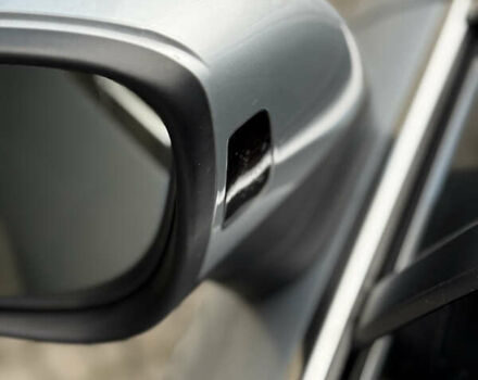 Сірий Фольксваген Туарег, об'ємом двигуна 3 л та пробігом 235 тис. км за 27500 $, фото 22 на Automoto.ua