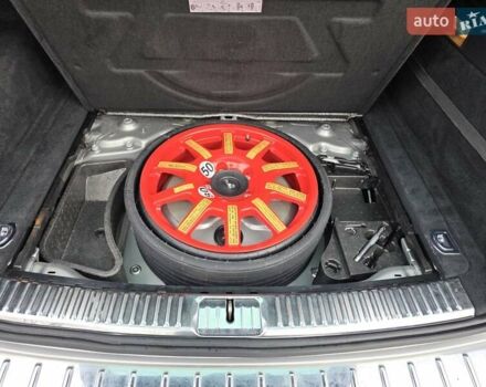 Серый Фольксваген Туарег, объемом двигателя 0 л и пробегом 265 тыс. км за 24900 $, фото 42 на Automoto.ua