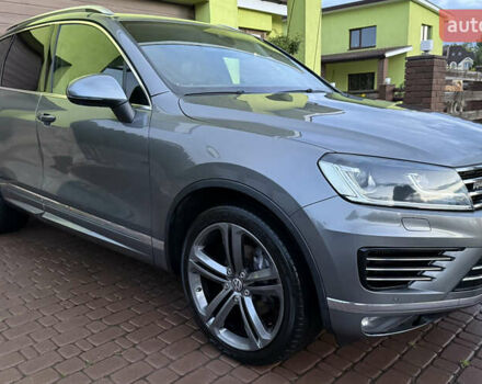 Серый Фольксваген Туарег, объемом двигателя 3 л и пробегом 267 тыс. км за 35000 $, фото 7 на Automoto.ua