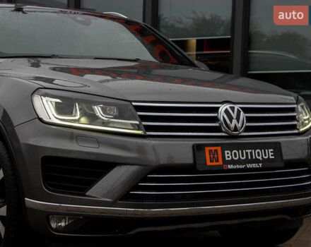 Серый Фольксваген Туарег, объемом двигателя 3.6 л и пробегом 118 тыс. км за 18500 $, фото 7 на Automoto.ua