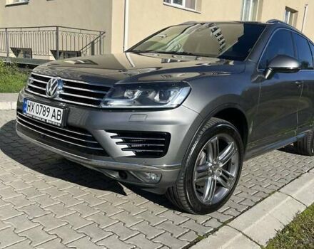 Фольксваген Туарег 2016 в Хмельницком на Automoto.ua Серый Фольксваген Туарег, объемом двигателя 2.97 л и пробегом 278 тыс. км за 30500 $, фото 13 на Automoto.ua