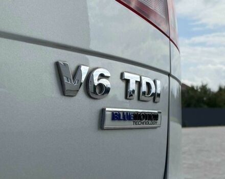 Серый Фольксваген Туарег, объемом двигателя 0 л и пробегом 155 тыс. км за 31000 $, фото 5 на Automoto.ua