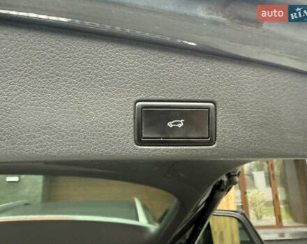 Сірий Фольксваген Туарег, об'ємом двигуна 2.97 л та пробігом 106 тис. км за 32800 $, фото 19 на Automoto.ua