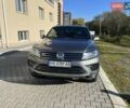 Фольксваген Туарег 2016 в Хмельницком на Automoto.ua Серый Фольксваген Туарег, объемом двигателя 2.97 л и пробегом 278 тыс. км за 30500 $, фото 5 на Automoto.ua