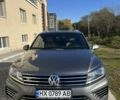 Фольксваген Туарег 2016 в Хмельницком на Automoto.ua Серый Фольксваген Туарег, объемом двигателя 2.97 л и пробегом 278 тыс. км за 30500 $, фото 49 на Automoto.ua