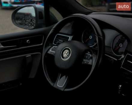 Серый Фольксваген Туарег, объемом двигателя 3.6 л и пробегом 118 тыс. км за 18500 $, фото 34 на Automoto.ua