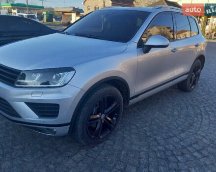 Серый Фольксваген Туарег, объемом двигателя 2.97 л и пробегом 268 тыс. км за 24439 $, фото 6 на Automoto.ua