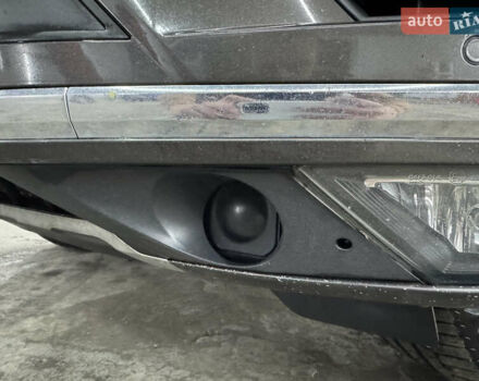 Сірий Фольксваген Туарег, об'ємом двигуна 3.6 л та пробігом 240 тис. км за 17800 $, фото 13 на Automoto.ua