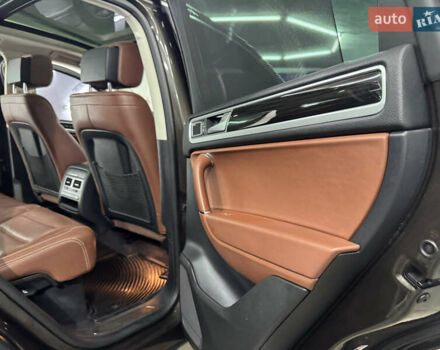 Сірий Фольксваген Туарег, об'ємом двигуна 3.6 л та пробігом 240 тис. км за 17800 $, фото 47 на Automoto.ua