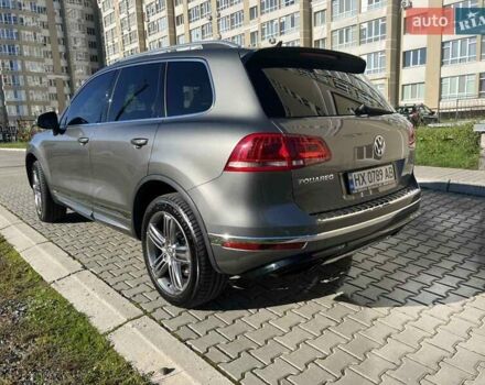 Фольксваген Туарег 2016 в Хмельницком на Automoto.ua Серый Фольксваген Туарег, объемом двигателя 2.97 л и пробегом 278 тыс. км за 30500 $, фото 40 на Automoto.ua
