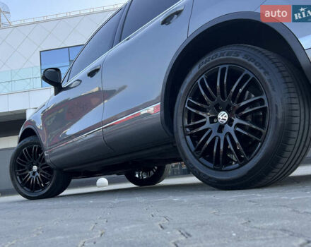 Фольксваген Туарег 2016 в Киеве на Automoto.ua Серый Фольксваген Туарег, объемом двигателя 3 л и пробегом 196 тыс. км за 21900 $, фото 4 на Automoto.ua