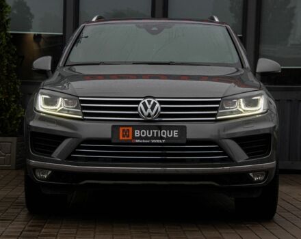 Сірий Фольксваген Туарег, об'ємом двигуна 3.6 л та пробігом 118 тис. км за 18500 $, фото 2 на Automoto.ua