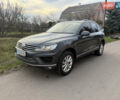 Сірий Фольксваген Туарег, об'ємом двигуна 2.97 л та пробігом 106 тис. км за 32800 $, фото 1 на Automoto.ua