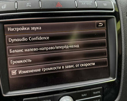 Серый Фольксваген Туарег, объемом двигателя 3 л и пробегом 267 тыс. км за 35000 $, фото 48 на Automoto.ua