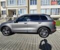 Фольксваген Туарег 2016 в Хмельницком на Automoto.ua Серый Фольксваген Туарег, объемом двигателя 2.97 л и пробегом 278 тыс. км за 30500 $, фото 17 на Automoto.ua