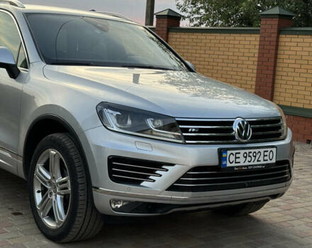 Серый Фольксваген Туарег, объемом двигателя 3 л и пробегом 149 тыс. км за 36000 $, фото 5 на Automoto.ua