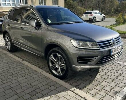 Фольксваген Туарег 2016 в Хмельницком на Automoto.ua Серый Фольксваген Туарег, объемом двигателя 2.97 л и пробегом 278 тыс. км за 30500 $, фото 1 на Automoto.ua