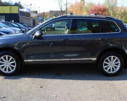 Сірий Фольксваген Туарег, об'ємом двигуна 3.6 л та пробігом 79 тис. км за 3600 $, фото 4 на Automoto.ua