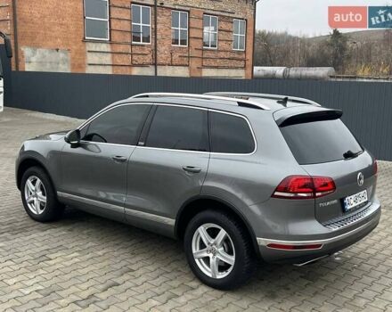Серый Фольксваген Туарег, объемом двигателя 3 л и пробегом 270 тыс. км за 29999 $, фото 25 на Automoto.ua