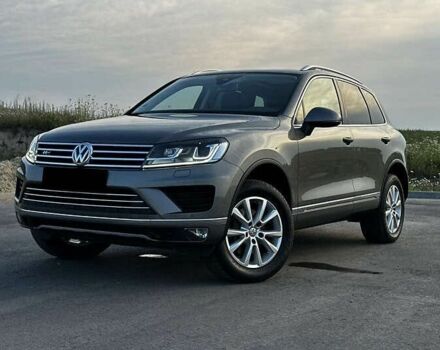 Серый Фольксваген Туарег, объемом двигателя 3 л и пробегом 139 тыс. км за 23200 $, фото 8 на Automoto.ua