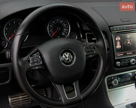 Серый Фольксваген Туарег, объемом двигателя 3.6 л и пробегом 118 тыс. км за 18500 $, фото 16 на Automoto.ua