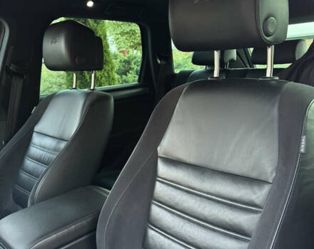 Серый Фольксваген Туарег, объемом двигателя 3 л и пробегом 149 тыс. км за 36000 $, фото 30 на Automoto.ua