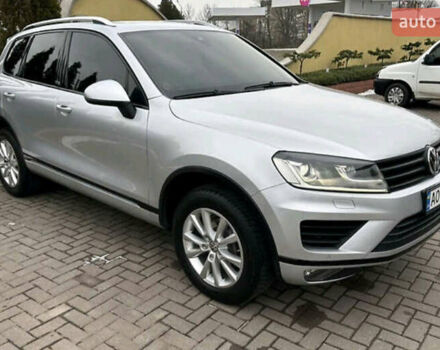 Серый Фольксваген Туарег, объемом двигателя 2.97 л и пробегом 268 тыс. км за 24439 $, фото 3 на Automoto.ua