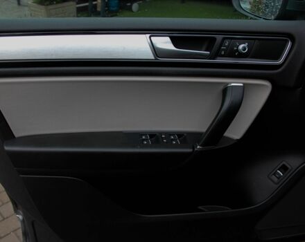 Сірий Фольксваген Туарег, об'ємом двигуна 3.6 л та пробігом 118 тис. км за 18500 $, фото 19 на Automoto.ua