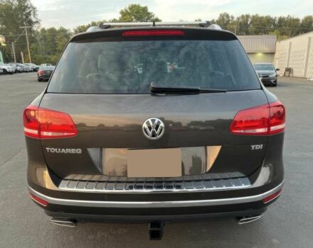 Серый Фольксваген Туарег, объемом двигателя 3 л и пробегом 77 тыс. км за 13600 $, фото 6 на Automoto.ua