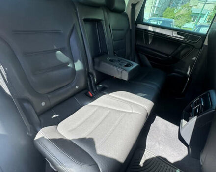 Серый Фольксваген Туарег, объемом двигателя 3.6 л и пробегом 96 тыс. км за 19800 $, фото 23 на Automoto.ua