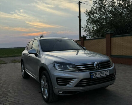 Серый Фольксваген Туарег, объемом двигателя 3 л и пробегом 149 тыс. км за 36000 $, фото 3 на Automoto.ua