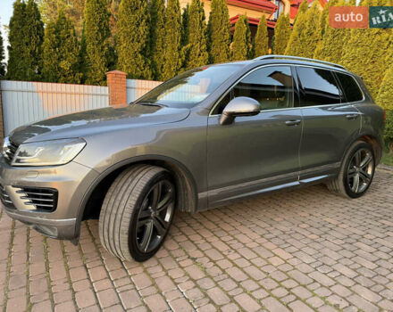 Серый Фольксваген Туарег, объемом двигателя 3 л и пробегом 267 тыс. км за 35000 $, фото 12 на Automoto.ua