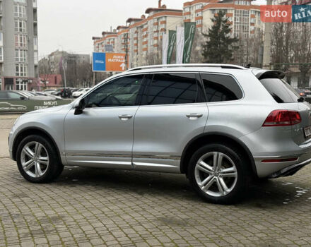 Сірий Фольксваген Туарег, об'ємом двигуна 3 л та пробігом 235 тис. км за 27500 $, фото 14 на Automoto.ua