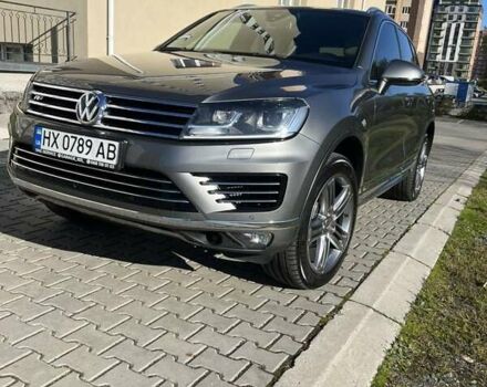 Фольксваген Туарег 2016 в Хмельницком на Automoto.ua Серый Фольксваген Туарег, объемом двигателя 2.97 л и пробегом 278 тыс. км за 30500 $, фото 51 на Automoto.ua