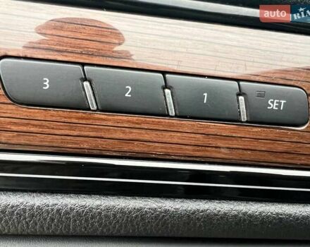 Серый Фольксваген Туарег, объемом двигателя 3 л и пробегом 270 тыс. км за 29999 $, фото 42 на Automoto.ua