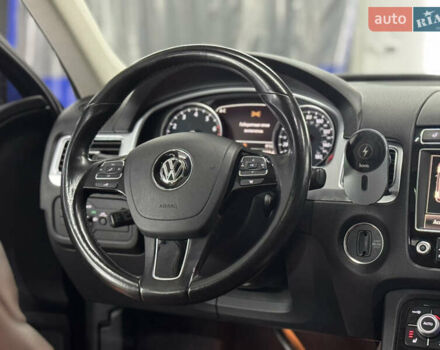 Сірий Фольксваген Туарег, об'ємом двигуна 3.6 л та пробігом 240 тис. км за 17800 $, фото 18 на Automoto.ua