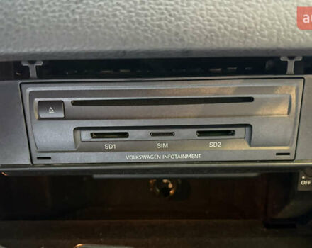 Серый Фольксваген Туарег, объемом двигателя 3 л и пробегом 267 тыс. км за 35000 $, фото 44 на Automoto.ua