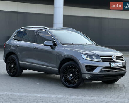 Фольксваген Туарег 2016 в Киеве на Automoto.ua Серый Фольксваген Туарег, объемом двигателя 3 л и пробегом 196 тыс. км за 21900 $, фото 10 на Automoto.ua
