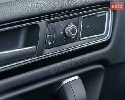 Фольксваген Туарег 2016 в Луцке на Automoto.ua Серый Фольксваген Туарег, объемом двигателя 2.97 л и пробегом 181 тыс. км за 35000 $, фото 22 на Automoto.ua